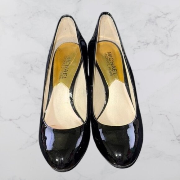 Michael Kors Cynthia Black Patent Leather High Heels Pump Size 4.5 - Picture 9 of 10